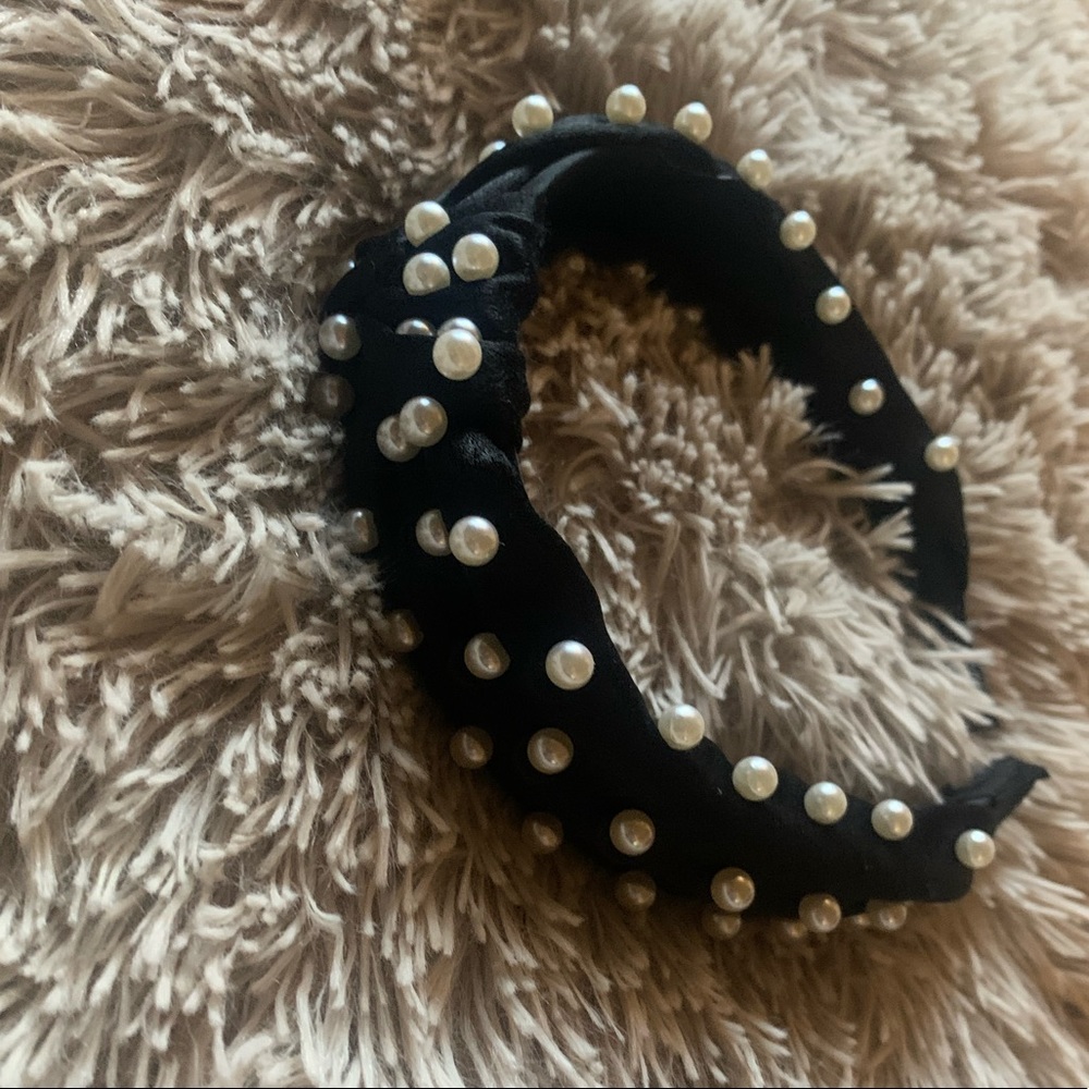 New black pearls headband - Picture 3 of 4